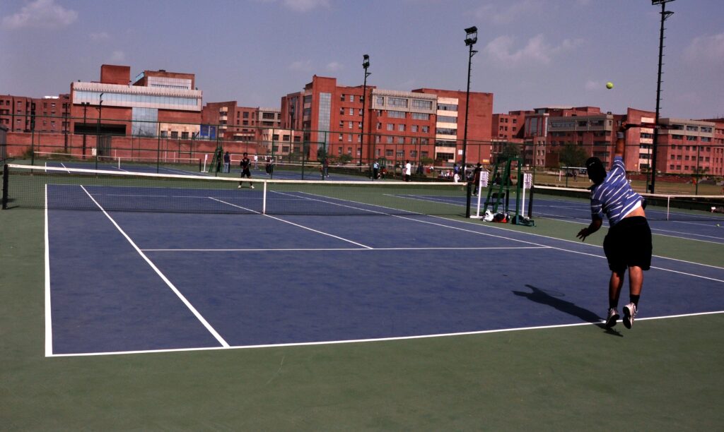 AMITY UNIVERSITY TENNIS COURT-min