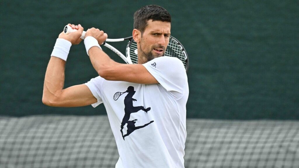Novak Djokovic Eyes Wimbledon Comeback tenniskhelo