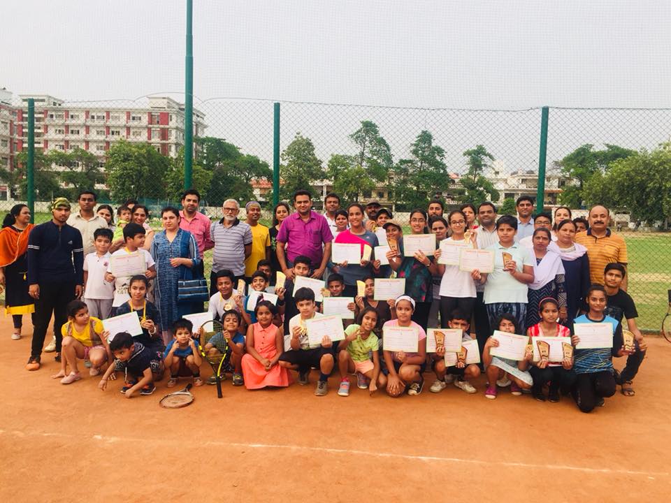 PROFESSIONAL TENNIS ACADEMY lucknow tenniskhelo